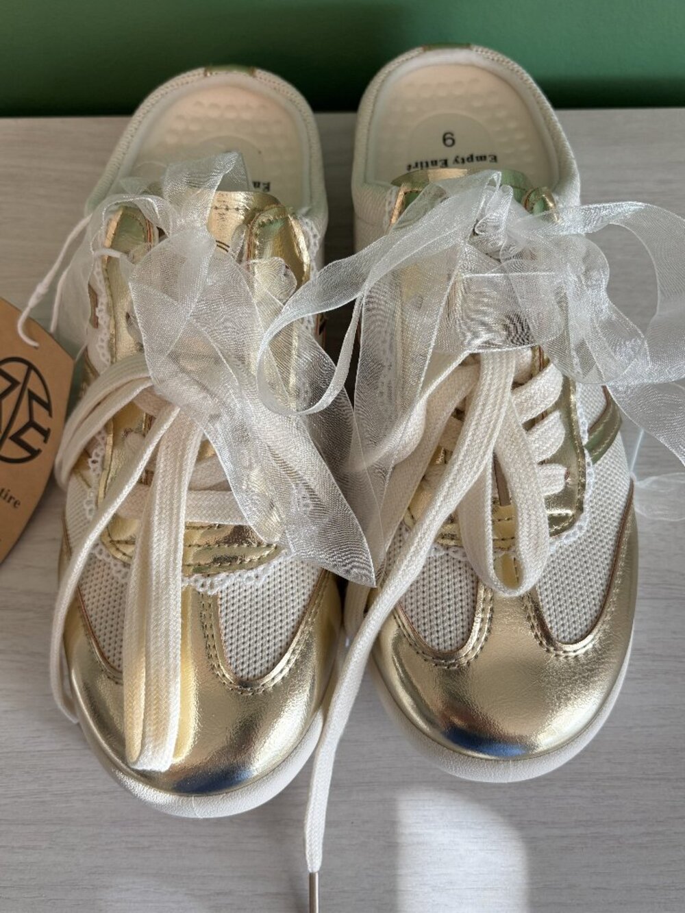 Empty Entire Women's Size 9 Casual Lace-up Mule Sneaker-NEW